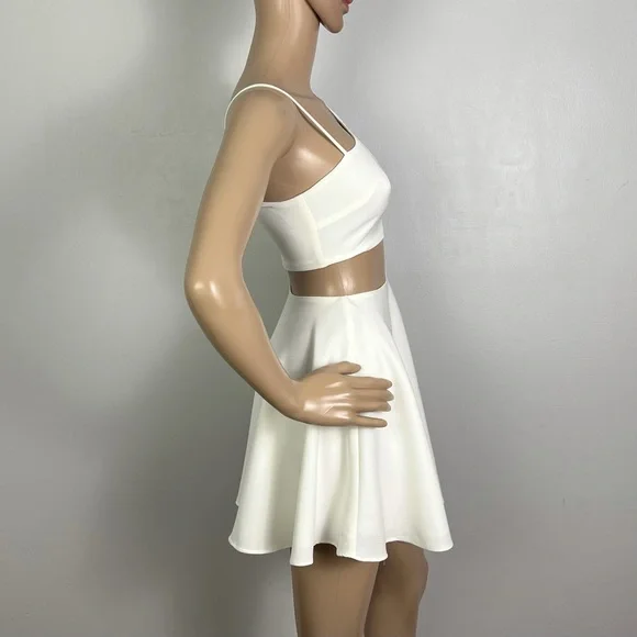 NEW NBD REVOLVE IVORY FIT & FLARE MINI DRESS - Picture 7 of 12